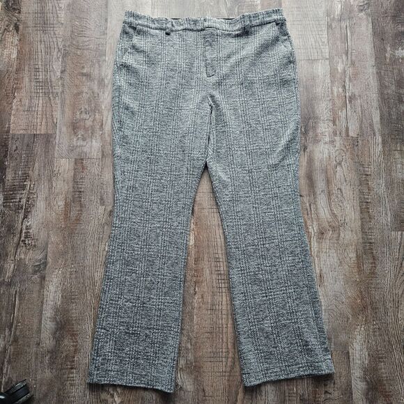 Torrid Comfort Flex Waistband Trouser Boot Studio Double Knit High-Rise Pant - Picture 4 of 6